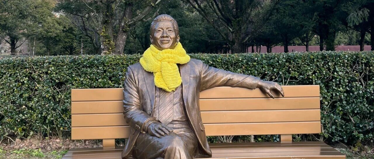 韩国最受欢迎的总统，卸任后跳崖自杀